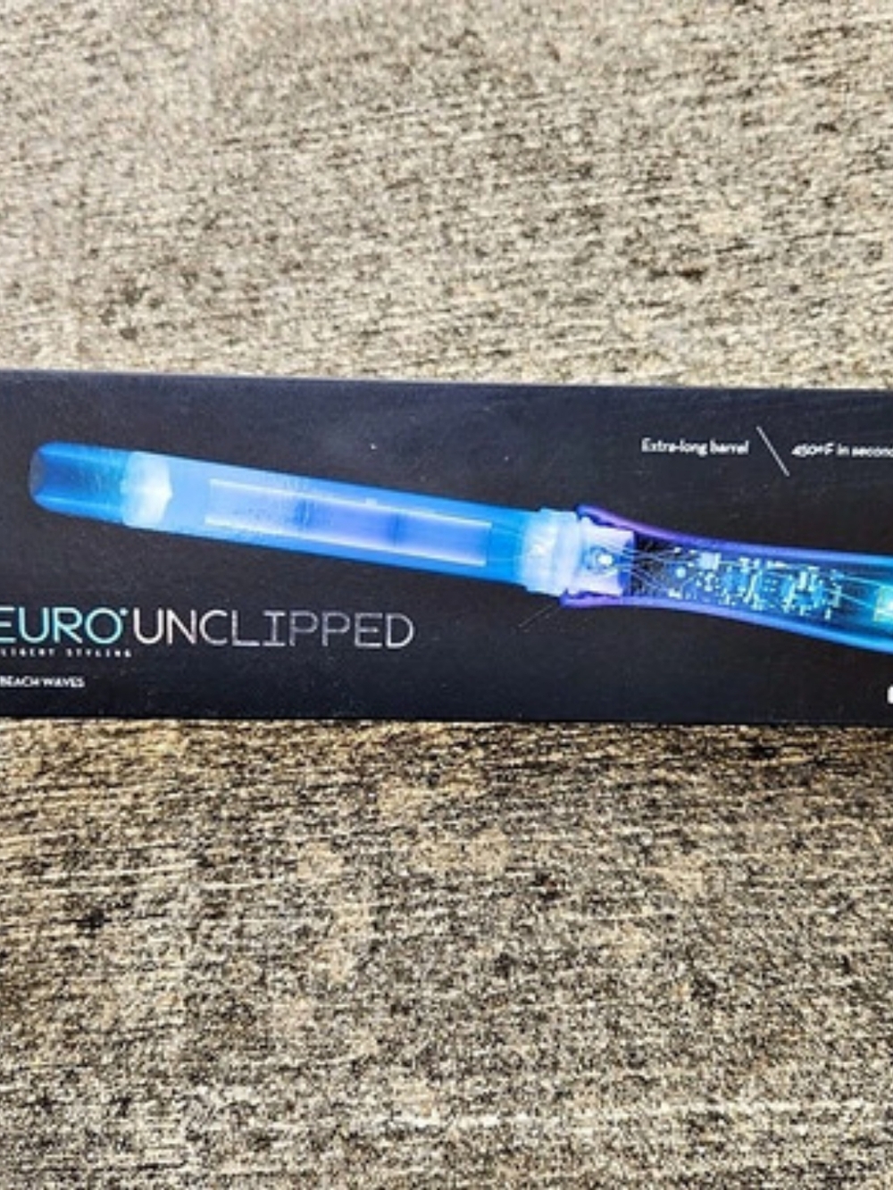 New NEURO Unclipped Curling Iron in Black & Blue